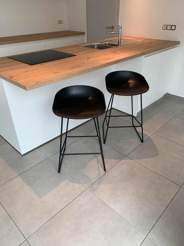 HAY barkruk h:65cm, Huis en Inrichting, Barkrukken, Gebruikt, 60 tot 90 cm, Kunststof, Metaal, 5 krukken of meer, Met voetsteun