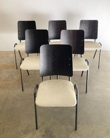 6x Vintage Schoolstoelen Meubelfabriek De Valk beschikbaar voor biedingen