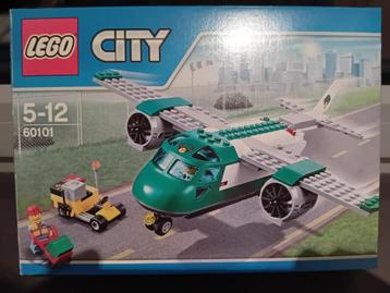 lego city 60101 disponible aux enchères