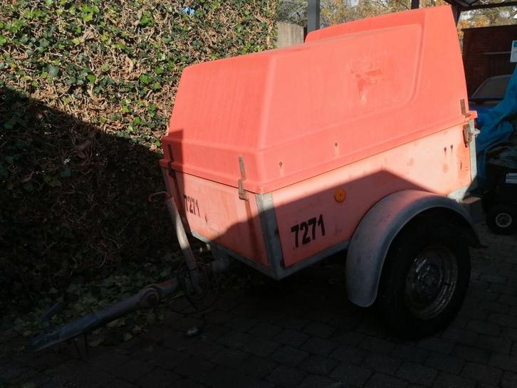 Remorque gesloten polyester kap en stroomgroep 6,5kva., Auto diversen, Aanhangers en Bagagewagens, Zo goed als nieuw, Ophalen