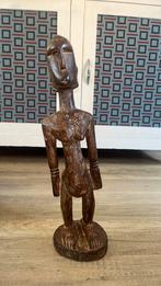 Afrikaans beeldje zwangeren vrouw, Ophalen