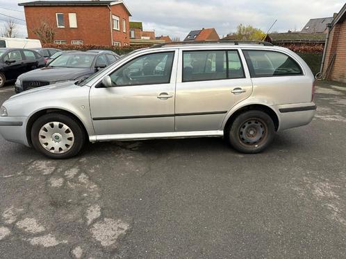 Skoda Octavia 1.9TDI AIRCO TREKHAAK, Auto's, Skoda, Bedrijf, Te koop, Octavia, Airconditioning, Elektrische buitenspiegels, Elektrische ramen