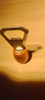 Oude houten opener van wijnton, Ophalen of Verzenden