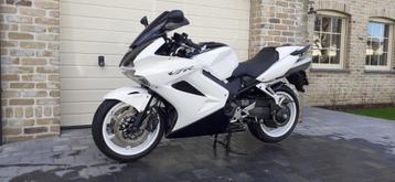 Honda vfr 800 vtec met Abs nieuwstaat, Motoren, Motoren | Honda, 4 cilinders, Particulier, Meer dan 35 kW, 800 cc
