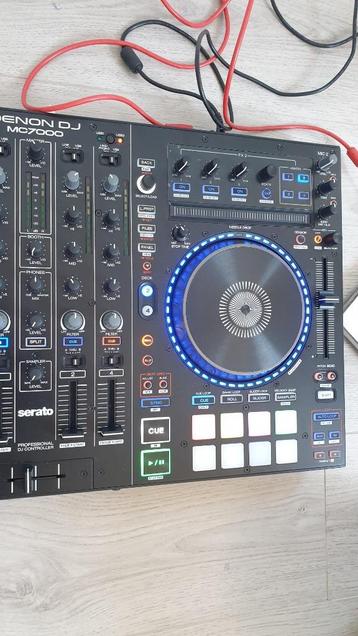 CONTRÔLEUR DENON MC 7000( SERATO DJ - REKORDBOX - VITUAL DJ) beschikbaar voor biedingen