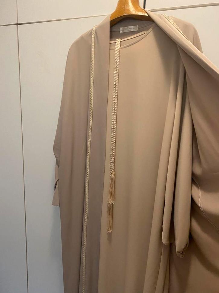 Robes orientales, takchita, caftan, Vêtements | Femmes, Robes, Comme neuf, Autres couleurs, Sous le genou, Enlèvement
