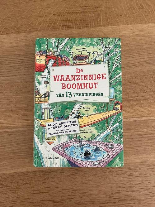 De waanzinnige boomhut van 13,26,39,65 en 78 verdiepingen, Boeken, Kinderboeken | Jeugd | onder 10 jaar, Zo goed als nieuw, Ophalen of Verzenden