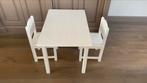 Kindertafel met 2 stoelen, Kinderen en Baby's, Kinderkamer | Tafels en Stoelen, Ophalen, Zo goed als nieuw, Stoel(en)
