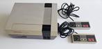 Nintendo NES console met 2 controllers, Games en Spelcomputers, Spelcomputers | Nintendo NES, Ophalen of Verzenden, Met 2 controllers