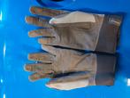 Handschoenen, Ophalen