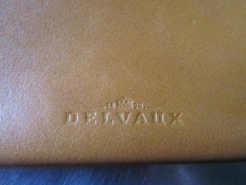 DELVAUX ALLURE TRIO portemonnee in reekalf met logo, Handtassen en Accessoires, Tassen | Damestassen, Verzenden