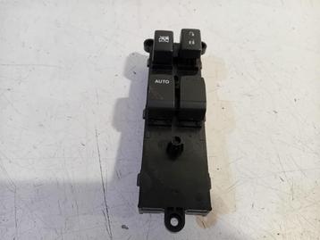 BEDIENINGSPANEEL ELEKTRISCHE RAMEN Suzuki Celerio (LF) beschikbaar voor biedingen