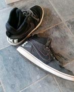 Chaussures Nike grises taille 37,5, Enfants & Bébés, Enlèvement ou Envoi, Utilisé, Chaussures