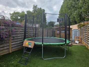 Trampoline x-scape
366 cm  beschikbaar voor biedingen