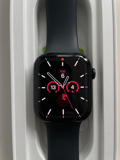 Apple Watch Series 7 (45mm, GPS) + FACTURE, Handtassen en Accessoires, Smartwatches, Zo goed als nieuw, Conditie, Waterdicht, Ophalen