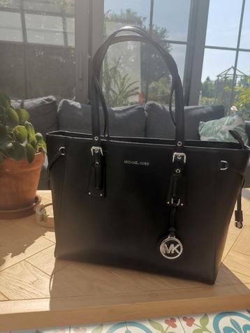 Michael Kors handtas beschikbaar voor biedingen