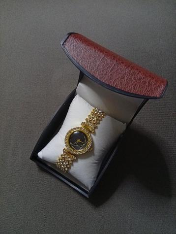 Belle Montre femme.., Enlèvement ou Envoi, Neuf