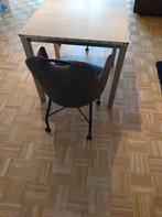 vierkant tafeltje met twee stoelen met wieltjes, Huis en Inrichting, Zo goed als nieuw, Ophalen