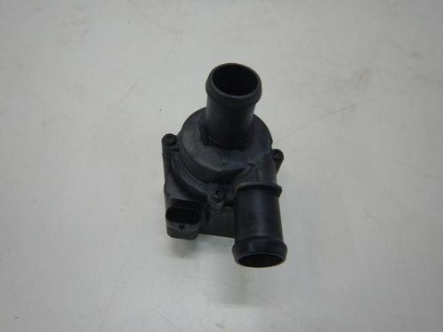 Audi A4 8W Extra Waterpomp 06H121601N, Auto-onderdelen, Airco en Verwarming, Audi, Gebruikt, Ophalen of Verzenden