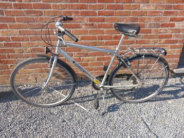 Vélo de ville. beschikbaar voor biedingen