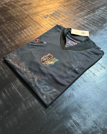 FC Barcelona x Cactus jack beschikbaar voor biedingen