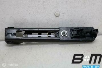 Hoogteverstelling voor gordel VW Passat B7 Var. 1T0857819B beschikbaar voor biedingen