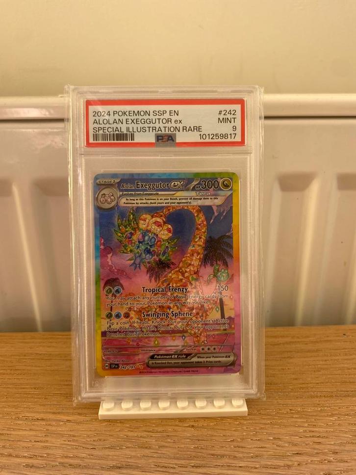 Alolan Exeggutor ex PSA9 242/191 - Pokemon Kaart, Hobby en Vrije tijd, Verzamelkaartspellen | Pokémon, Nieuw, Losse kaart, Foil