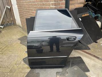 PORTIER LINKS ACHTER Audi A4 Avant (B7) (01-2004/06-2008) beschikbaar voor biedingen