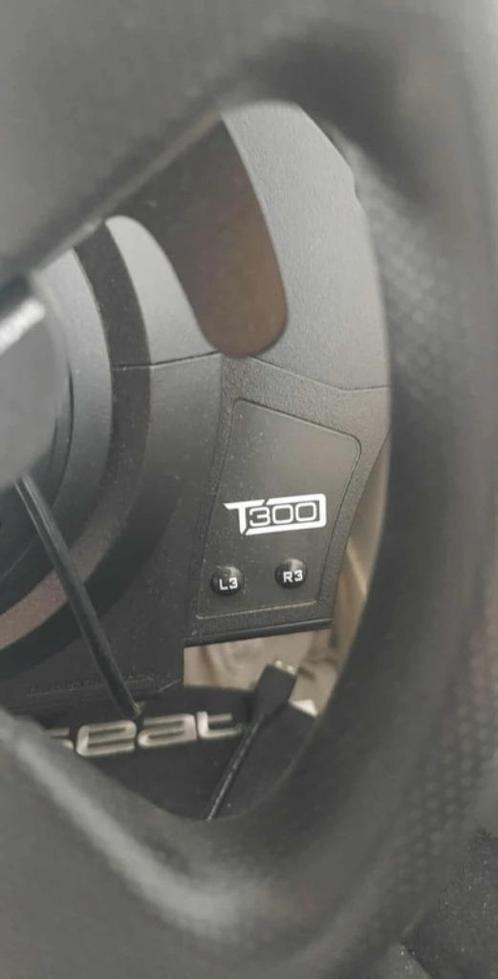 Racingsetup -  Playseat Evolution en Thrustmaster T300 RS GT, Games en Spelcomputers, Games | Sony PlayStation 5, Zo goed als nieuw