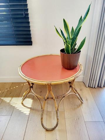 Rotan salontafel model Diabolo, design KOK beschikbaar voor biedingen