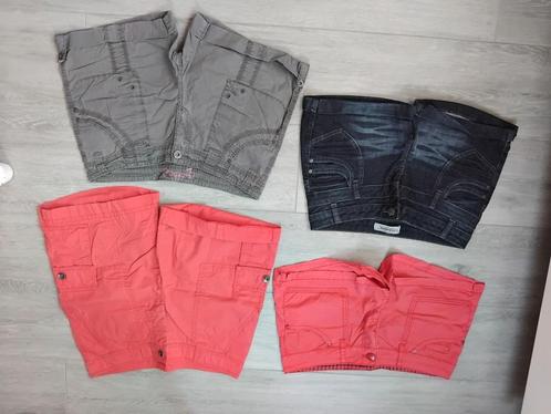 Dames shorts M (40), Kleding | Dames, Broeken en Pantalons, Maat 38/40 (M), Overige kleuren, Kort, Ophalen of Verzenden
