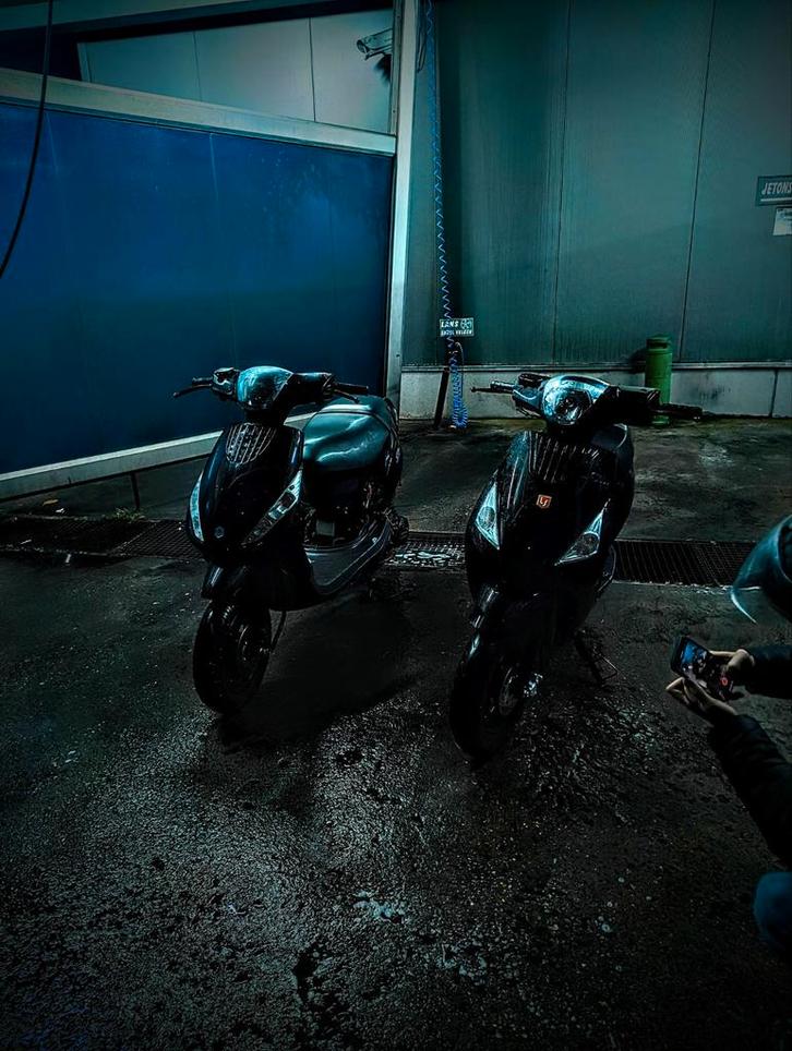 Piaggio zip 4t - A klasse, Fietsen en Brommers, Snorfietsen en Snorscooters, Gebruikt, Piaggio, Ophalen of Verzenden