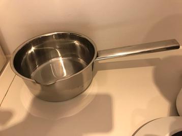 steelpannetje/sauspannetje  beschikbaar voor biedingen