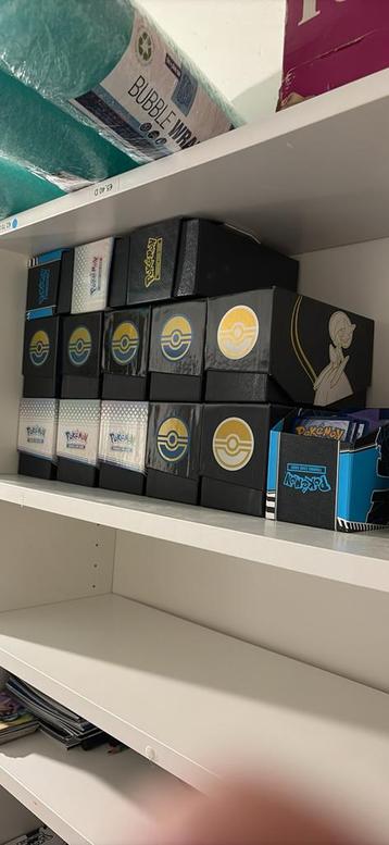 Pokemon bulk +-8500 kaarten beschikbaar voor biedingen
