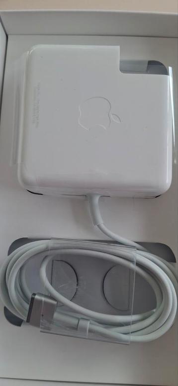 Power Adapter Apple 85W MagSafe2 beschikbaar voor biedingen