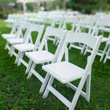 Wedding chairs beschikbaar voor biedingen