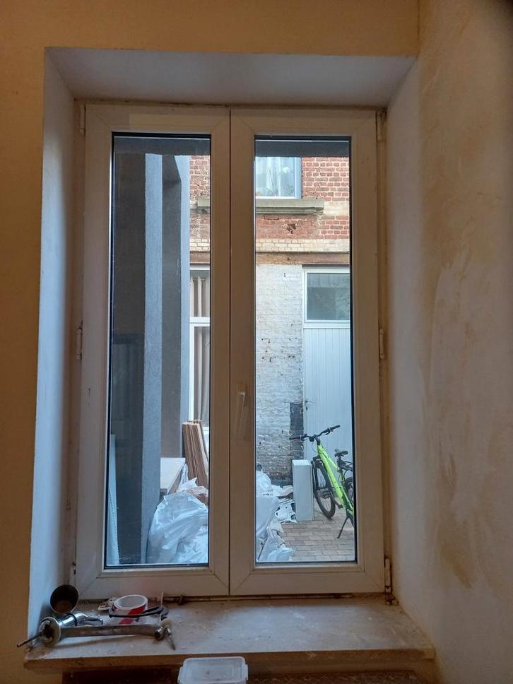Châssis de 1.60H 1.00 L A DONNER, Doe-het-zelf en Bouw, Raamkozijnen en Schuifdeuren, Gebruikt, 150 tot 225 cm, 75 tot 150 cm