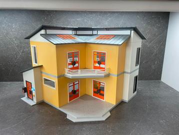 Playmobil city Life modern woonhuis, Kinderen en Baby's, Speelgoed | Playmobil, Ophalen, Zo goed als nieuw