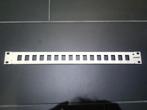 Patch Panel AMP 16x 110 connect modular Shielded 557429-4, Computers en Software, Serverkasten, Ophalen, Gebruikt