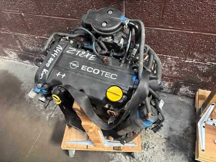 MOTEUR 1200 ESSENCE OPEL CORSA C, Auto-onderdelen, Motor en Toebehoren, Opel, Gebruikt, Ophalen