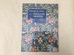 Album Giftwraps by artists designs by William Morris, Ophalen of Verzenden, Zo goed als nieuw, Overige onderwerpen