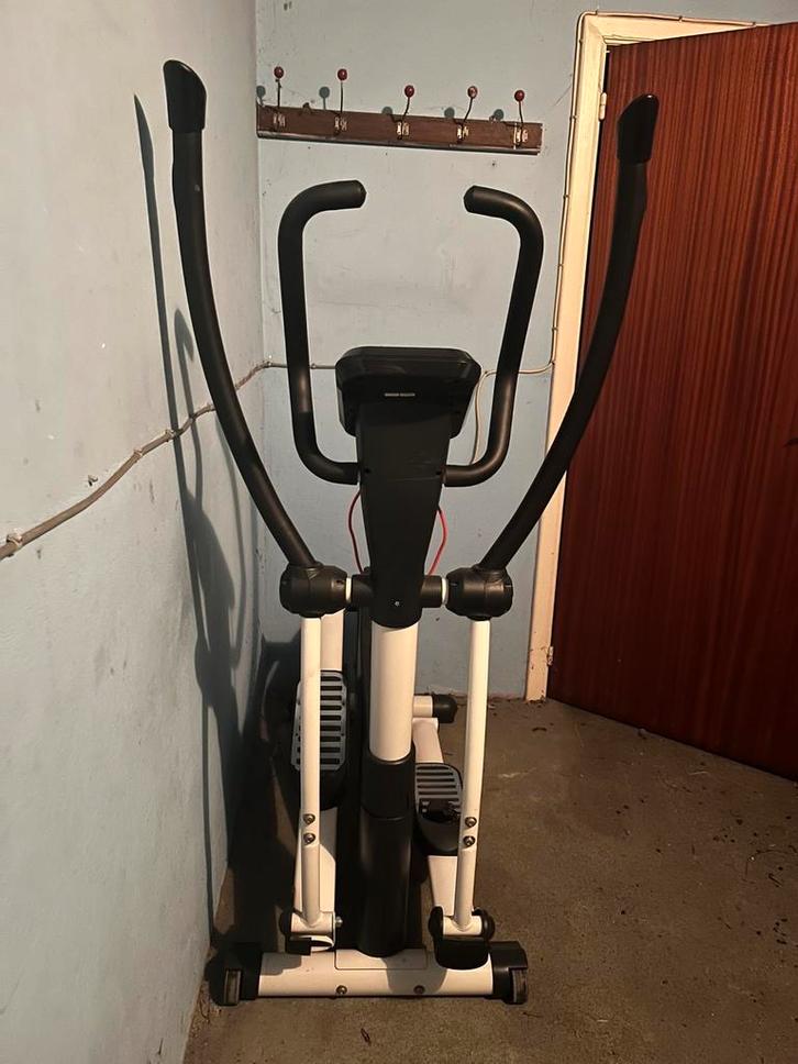 Crosstrainer - glider DCT250, Sport en Fitness, Fitnessapparatuur, Zo goed als nieuw, Crosstrainer, Ophalen of Verzenden