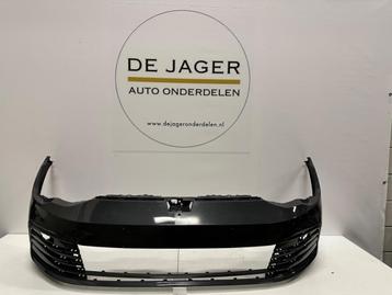VW Golf 8 VIII VOORBUMPER BUMPER 4xPDC 5H6807221J beschikbaar voor biedingen