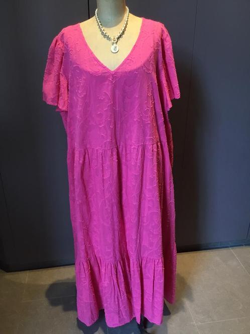 Leuke jurk van YESTA, NIEUW, maat 3 (52), Kleding | Dames, Grote Maten, Nieuw, Jurk, Roze, Ophalen of Verzenden