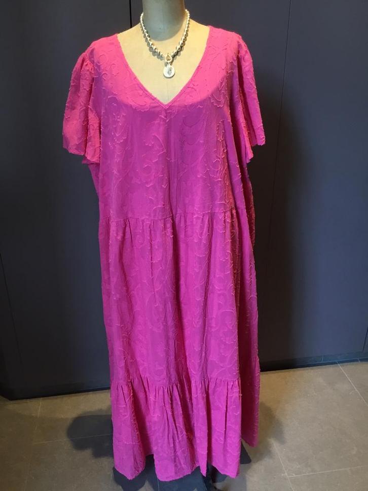 Leuke jurk van YESTA, NIEUW, maat 3 (52), Kleding | Dames, Grote Maten, Nieuw, Jurk, Roze, Ophalen of Verzenden