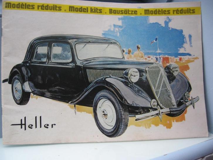 Oude catalogus van Heller schaalmodellen: 1/72e: aviatio, Verzamelen, Retro, Overige typen, Ophalen of Verzenden