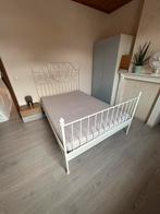 140cm tweepersoons metalen bed met matras, Huis en Inrichting, Slaapkamer | Bedden, Ophalen, Gebruikt, Tweepersoons