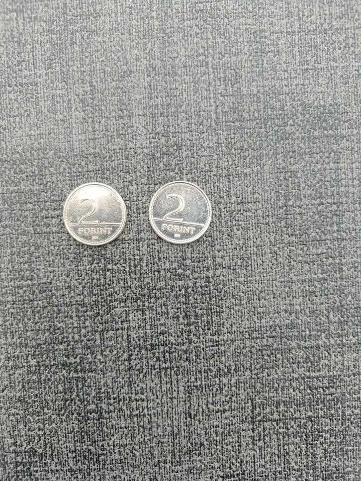 Hongarije. 2 Forint van 2003 + 2007., Postzegels en Munten, Munten | Europa | Niet-Euromunten, Losse munt, Hongarije, Ophalen of Verzenden