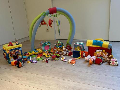 Pakket met allerhande speelgoed voor jouw baby, Kinderen en Baby's, Speelgoed | Babyspeelgoed, Gebruikt, Overige typen, Ophalen