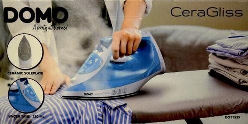 Fer à vapeur DOMO CeraGliss - DO1153S, Elektronische apparatuur, Strijkijzers en Strijkplanken, Nieuw, Strijkijzer met snoer, Ophalen